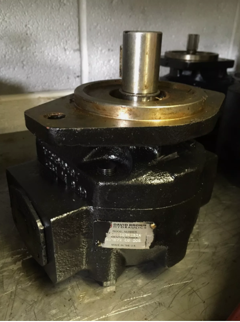 David Brown Hydraulic Gear Pump - P2AP1907R2B2A